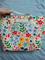 Cutie Kittie Tote bags for women, tote purse, nylon tote bag, with zipper and pockets, waterproof, lightweight，bloom