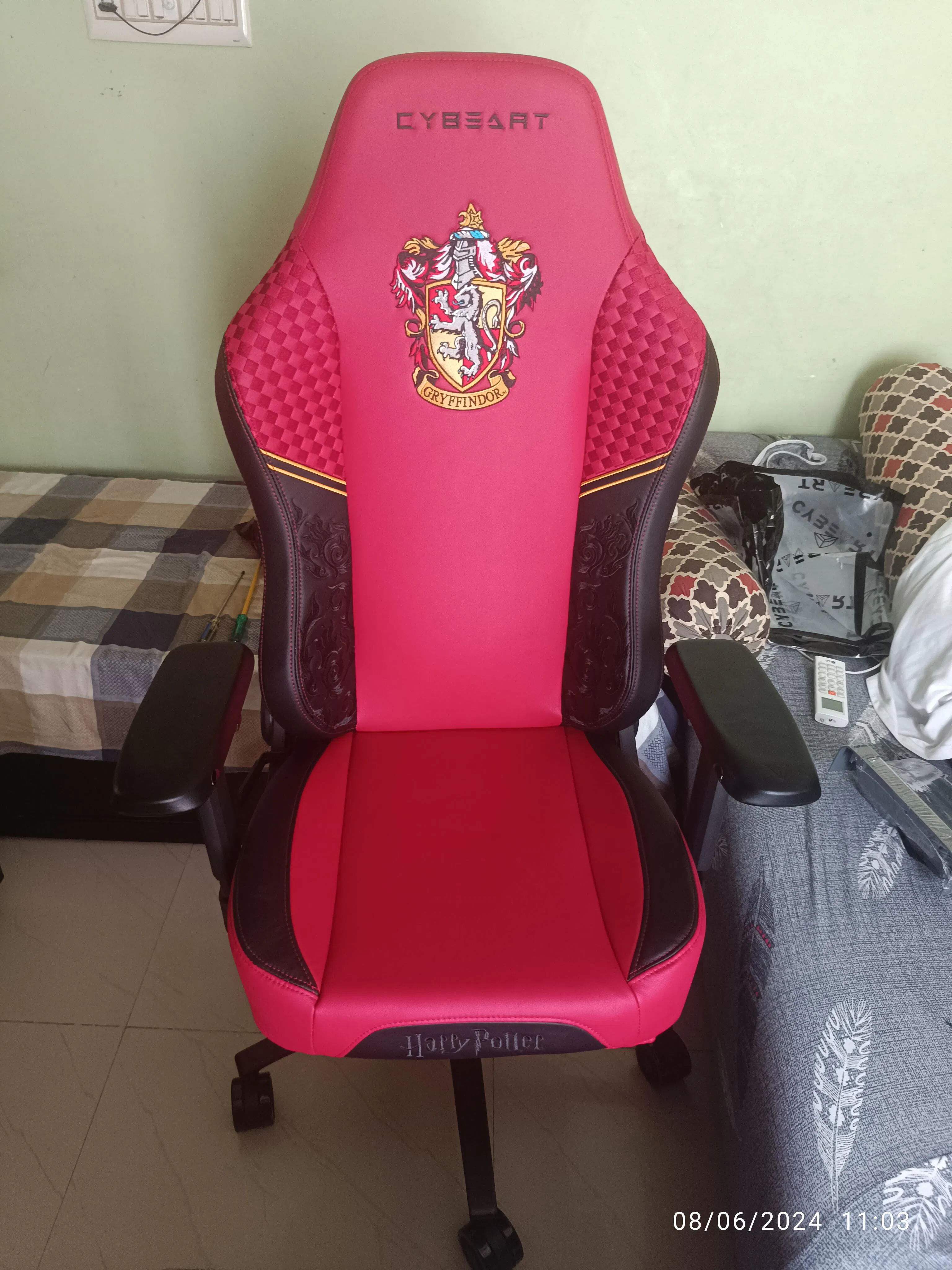 Arctic White Gaming Chair | Apex Series Chairs | Cybeart – Cybeart India