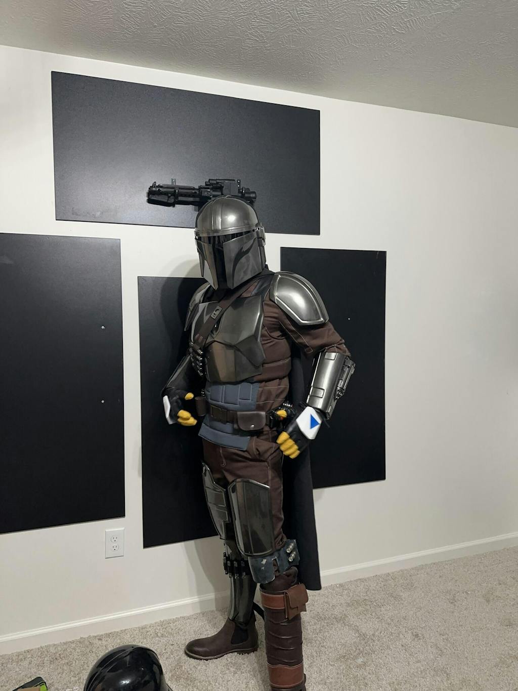 Star Wars Mandalorian Cosplay Armor – Cyber Craft