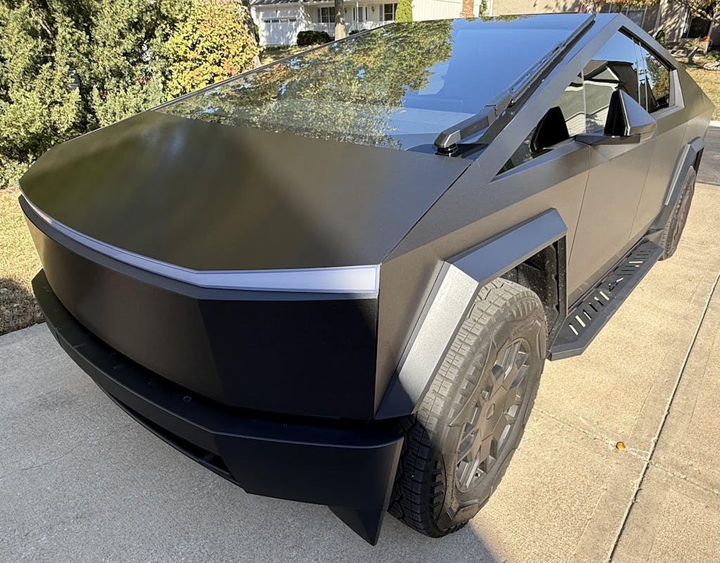 Tesla Cybertruck Running Board Set Nerf Bars Side Steps