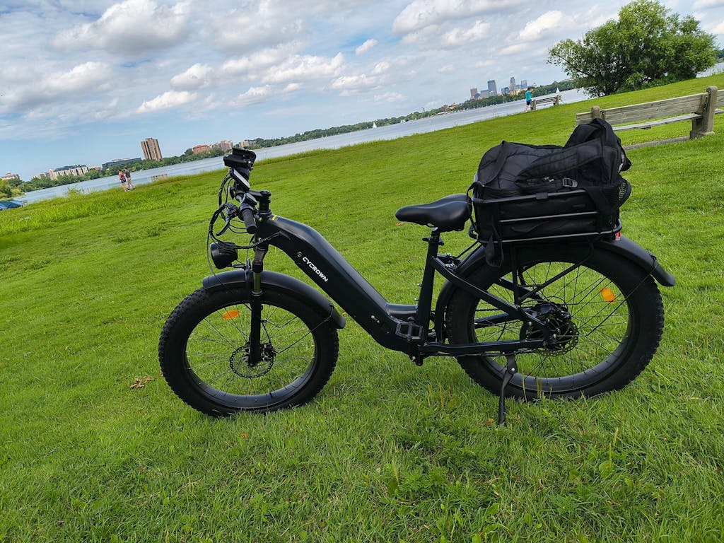 CycVerve Fat Tire Ebike | Free Shipping | 2-Years Warranty – CYCROWN