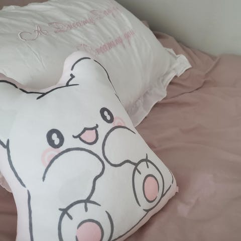 Sanrio "Hanamaruobake I Love Sweets" Die-Cut Cushion