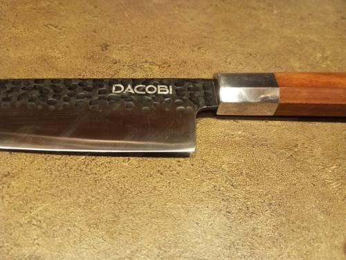 Profesionálny nôž Gyuto