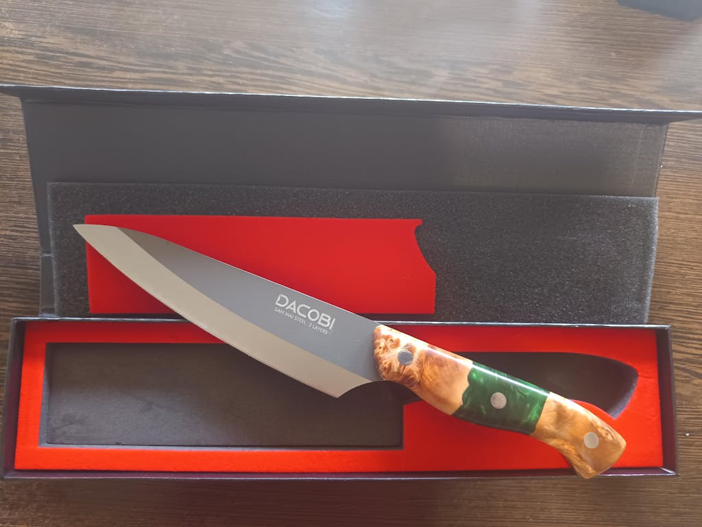 Profesionalni univerzalni nož C46, San Mai čelik 3 sloja, 14.5 cm