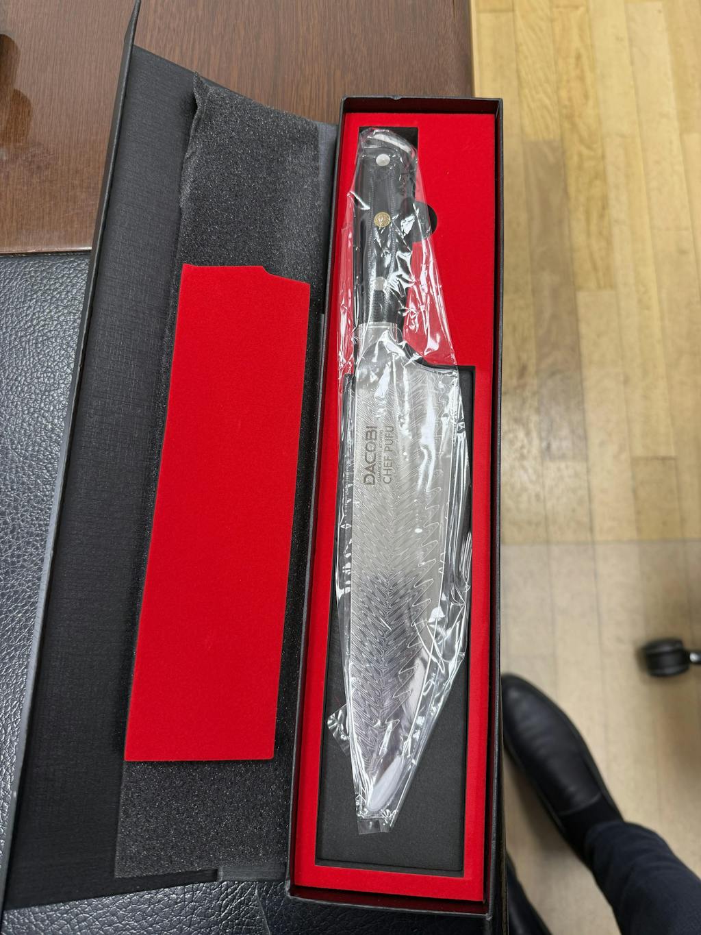 Cuțitul bucătarului, oțel damasc 67 straturi, mâner fibră de sticlă, 20 cm (C29)