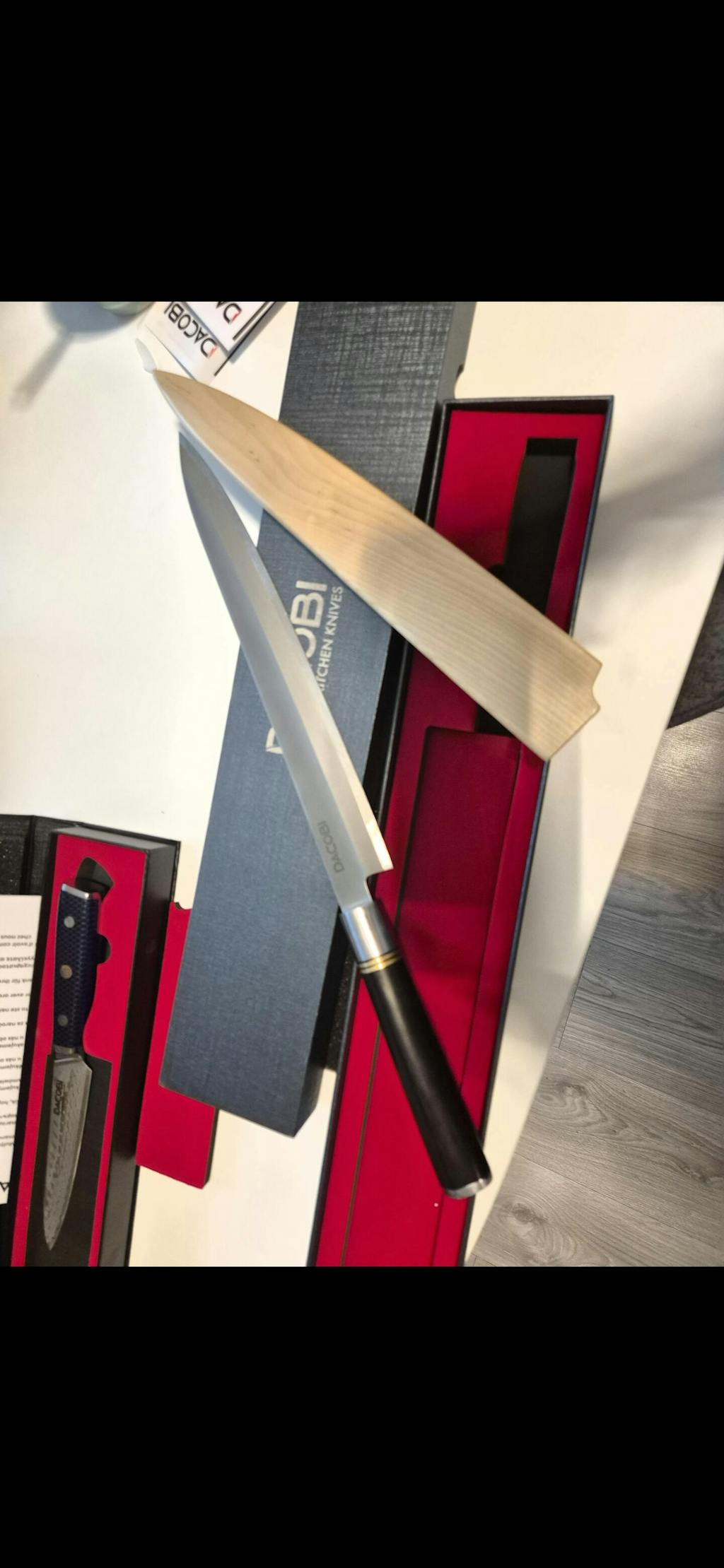 Cuțit Yanagiba pentru sushi, mâner lemn abanos, 27 cm (C53)