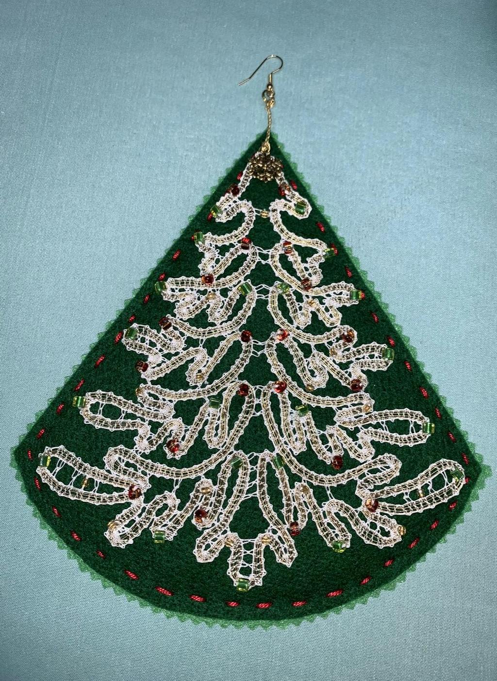 Christmas Tree Bobbin Lace Pattern