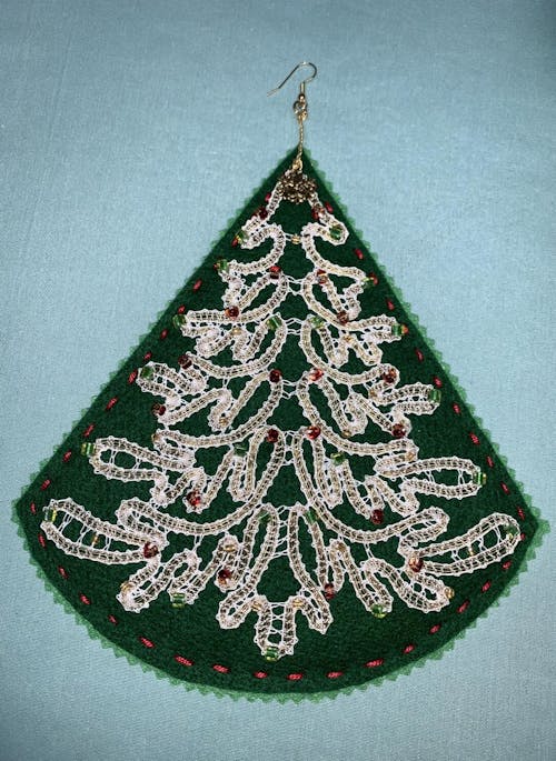Christmas Tree Bobbin Lace Pattern
