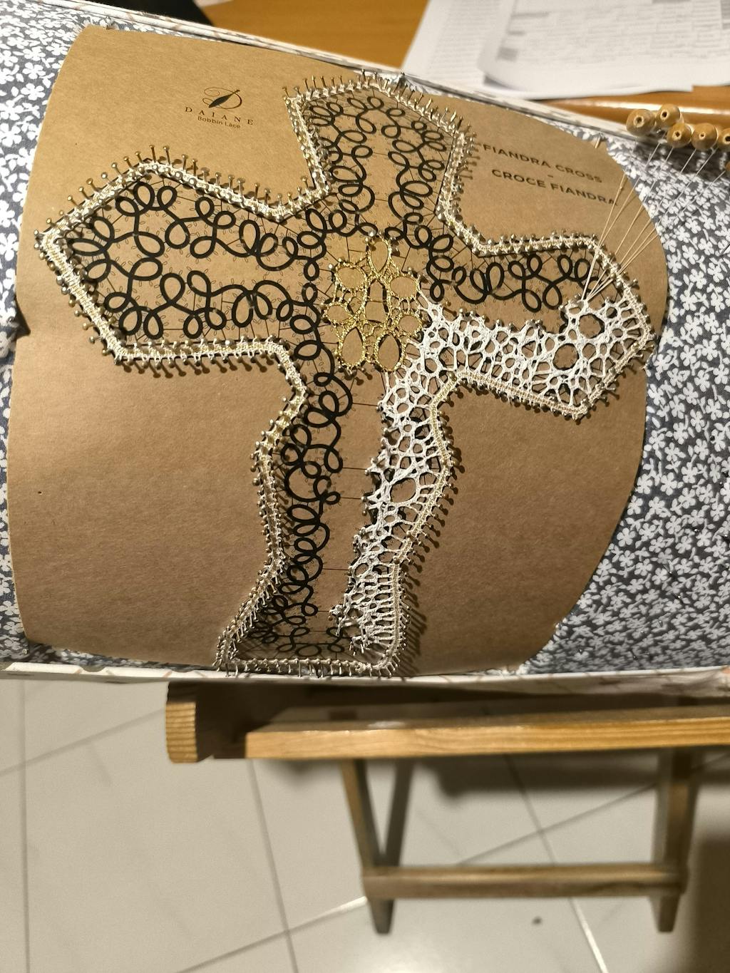 Fiandra Cross Bobbin Lace Pattern