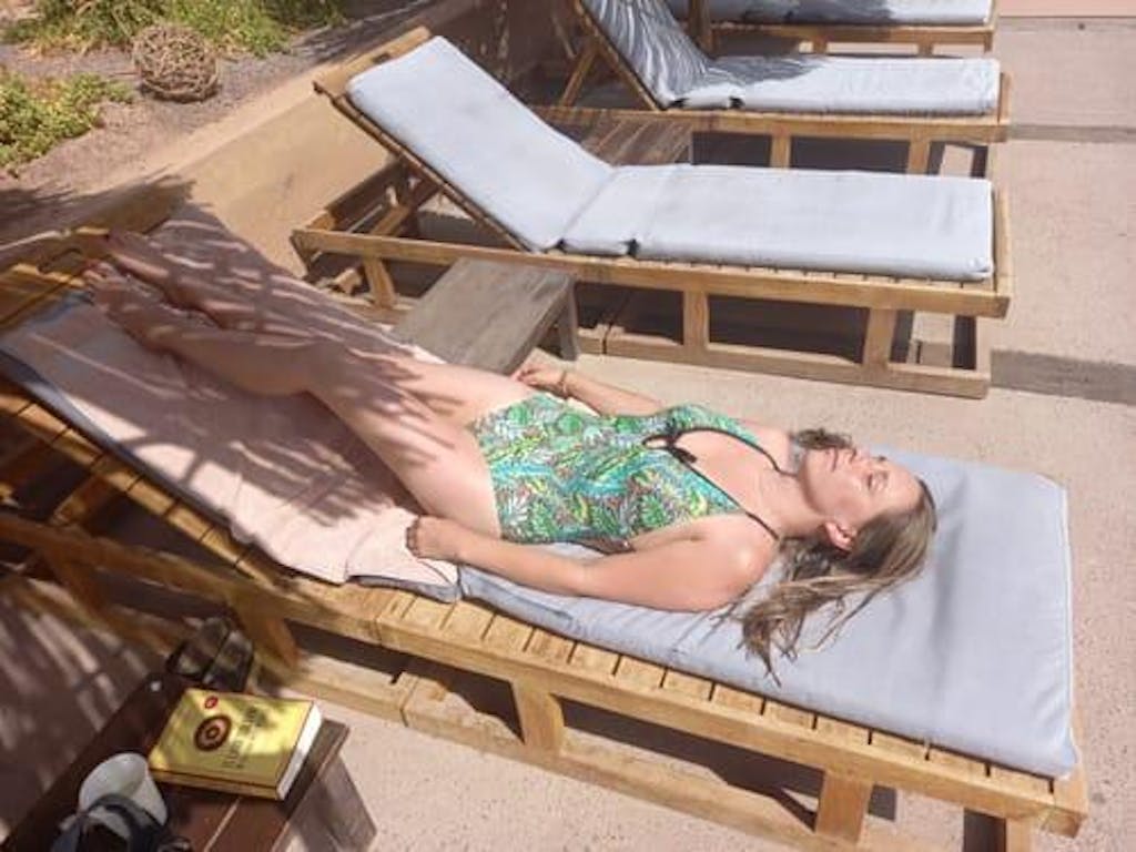 Entero Fiji Leavanna