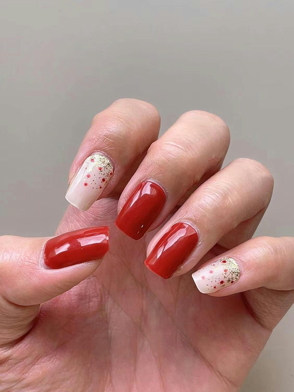 Elegant Ruby Sparkle Semi-Cured Gel Nail Strips | Danni & Toni Elegant Ruby Sparkle Semi-Cured Gel Nail Strips | Danni & Toni