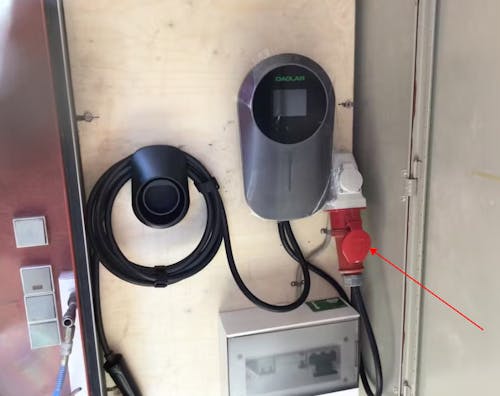 Daolar Wallbox 11kw mit App 3-Phase 6-16 A Typ 2 EV Ladestation mit kontrollierbarer Digitalanzeige und 2 Stück RFID Karten für Elektroauto, Upgrade RCD B Stromschutz