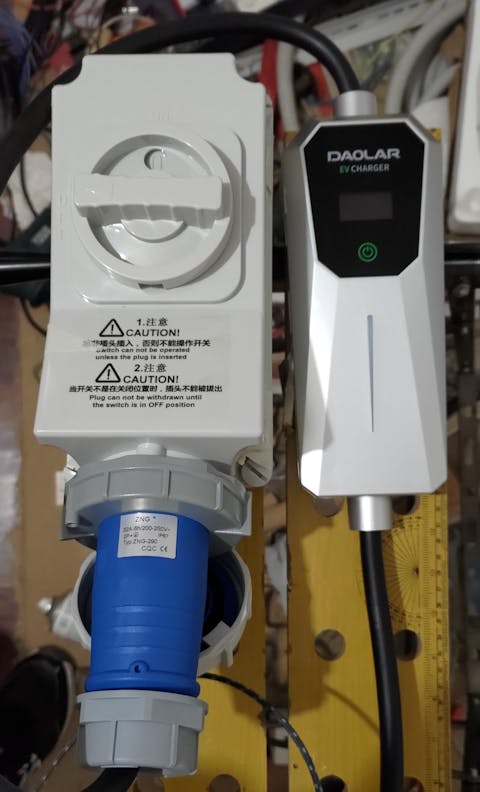 Daolar 7KW Mobile Mallbox 3-Pin CEE 32 A to Type 2 Car Charging Cable, 1-Phase 32A EV Charger with Schedule charging for Model Y/3, ID.3/4/5, MG4, EX30, e-up, e-tron, Zoe, Q4, Gla etc