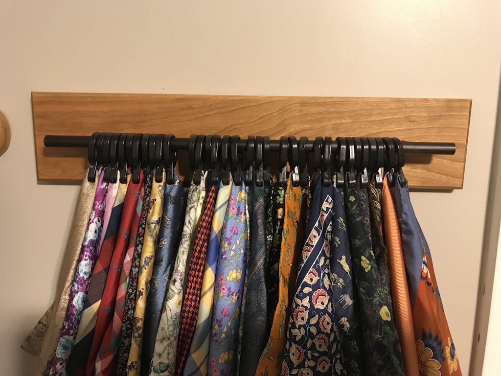 18" Pocket Square Rack Dapper Woodworks