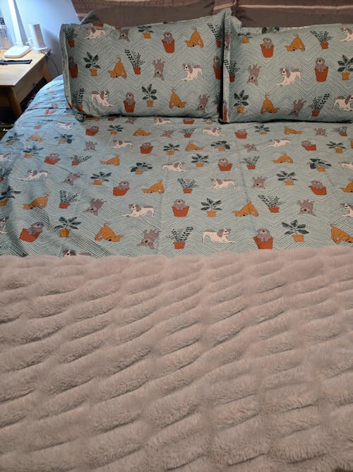 Duvet Cover Set | Playful Pups & Plants