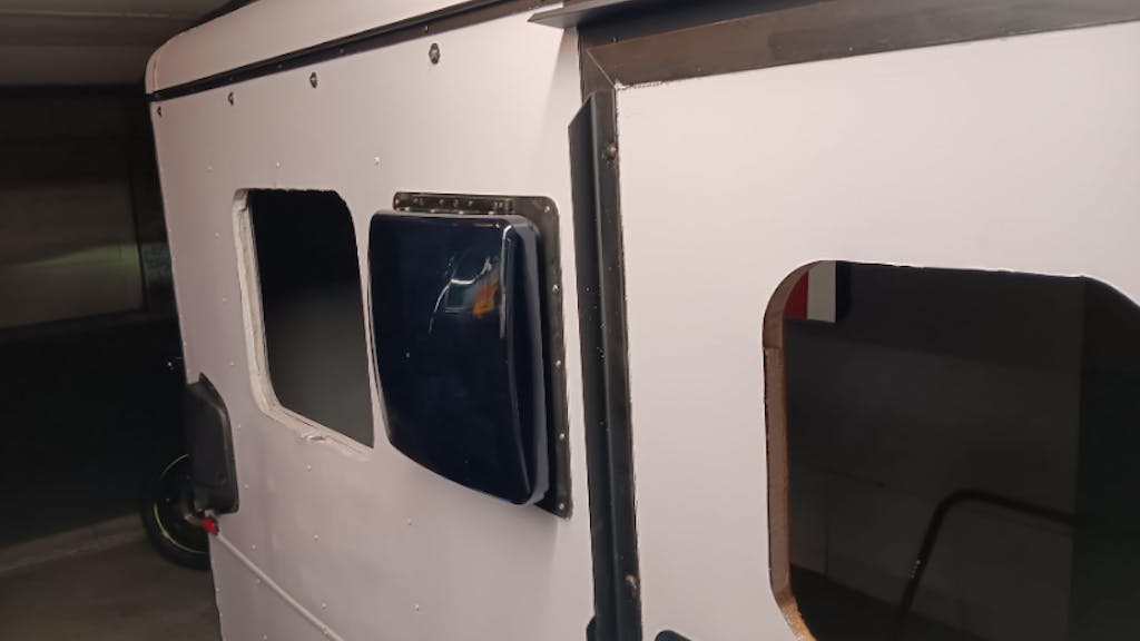 11" RV Caravan Roof Vent 3-Speed Motor RV Fan 12V Skylight With LED Light