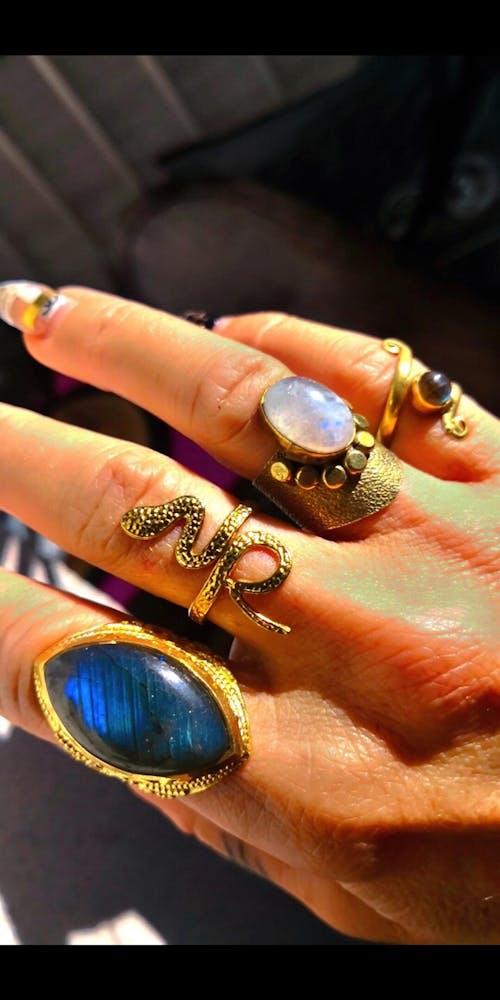 Aryia Labradorite Ring