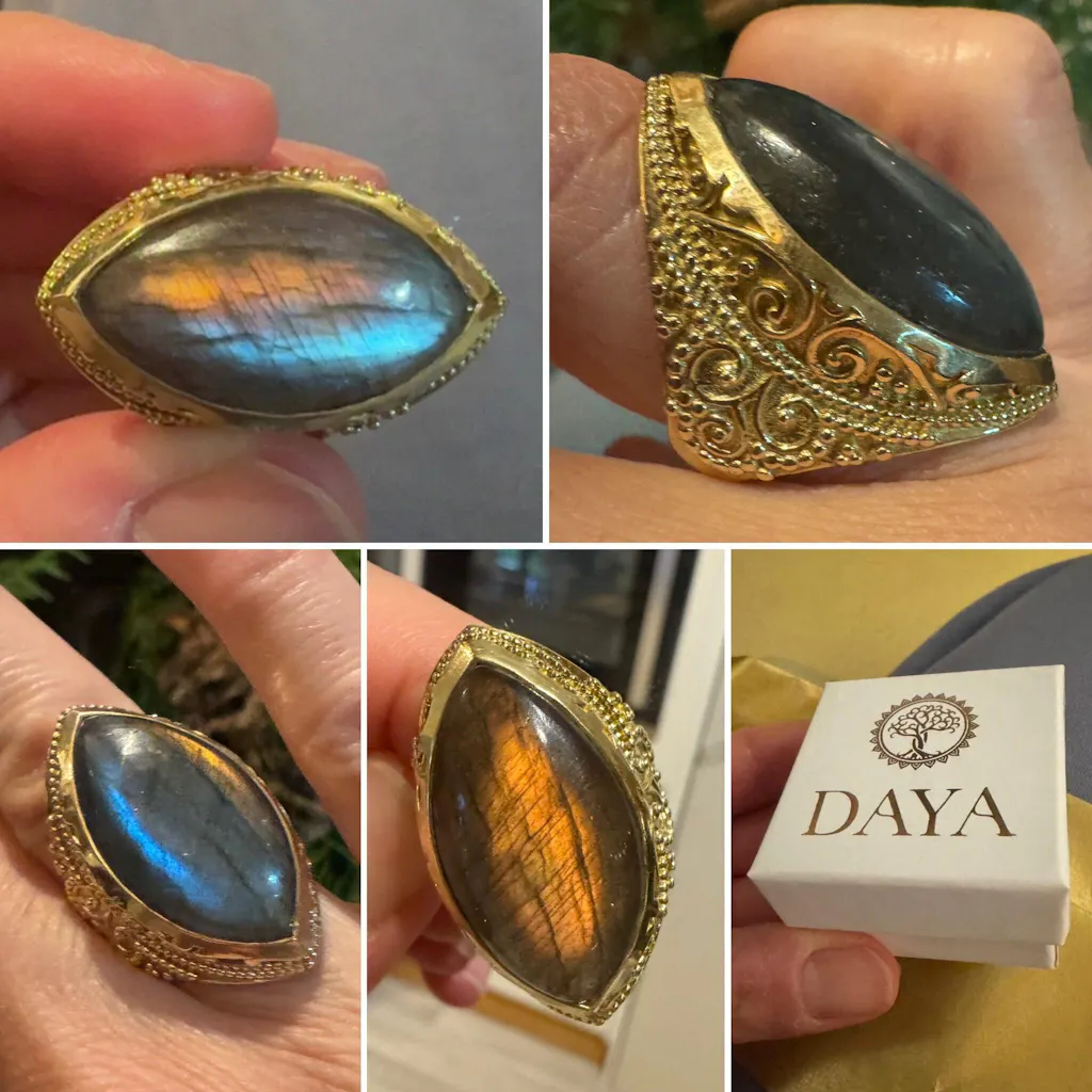 Aryia Labradorite Ring