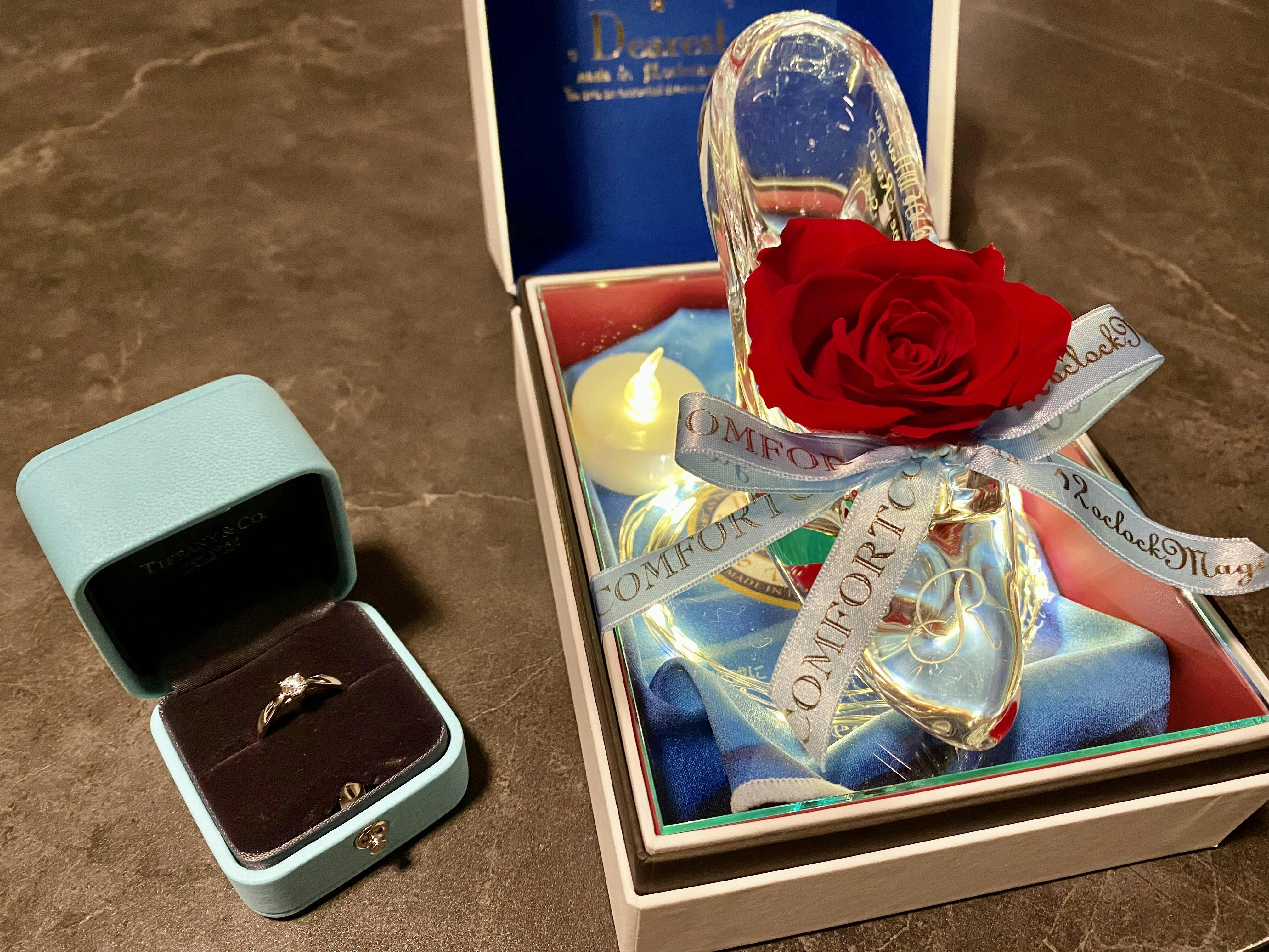 ガラスの靴 プロポーズ Dearest® with Rose 結婚記念日、リングピロー、プレゼント、名入れギフト（世界に１つの証明書付き） –  シンデレラと小さなガラスの靴 - Dearest® - 12o'clockMagic®