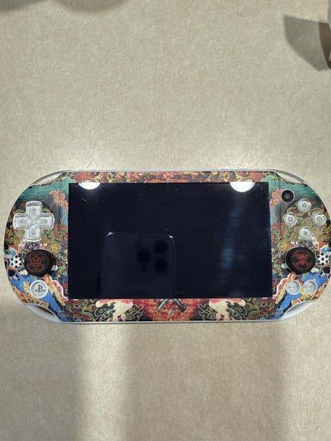 Custom - Sony PS Vita 2000 Skin