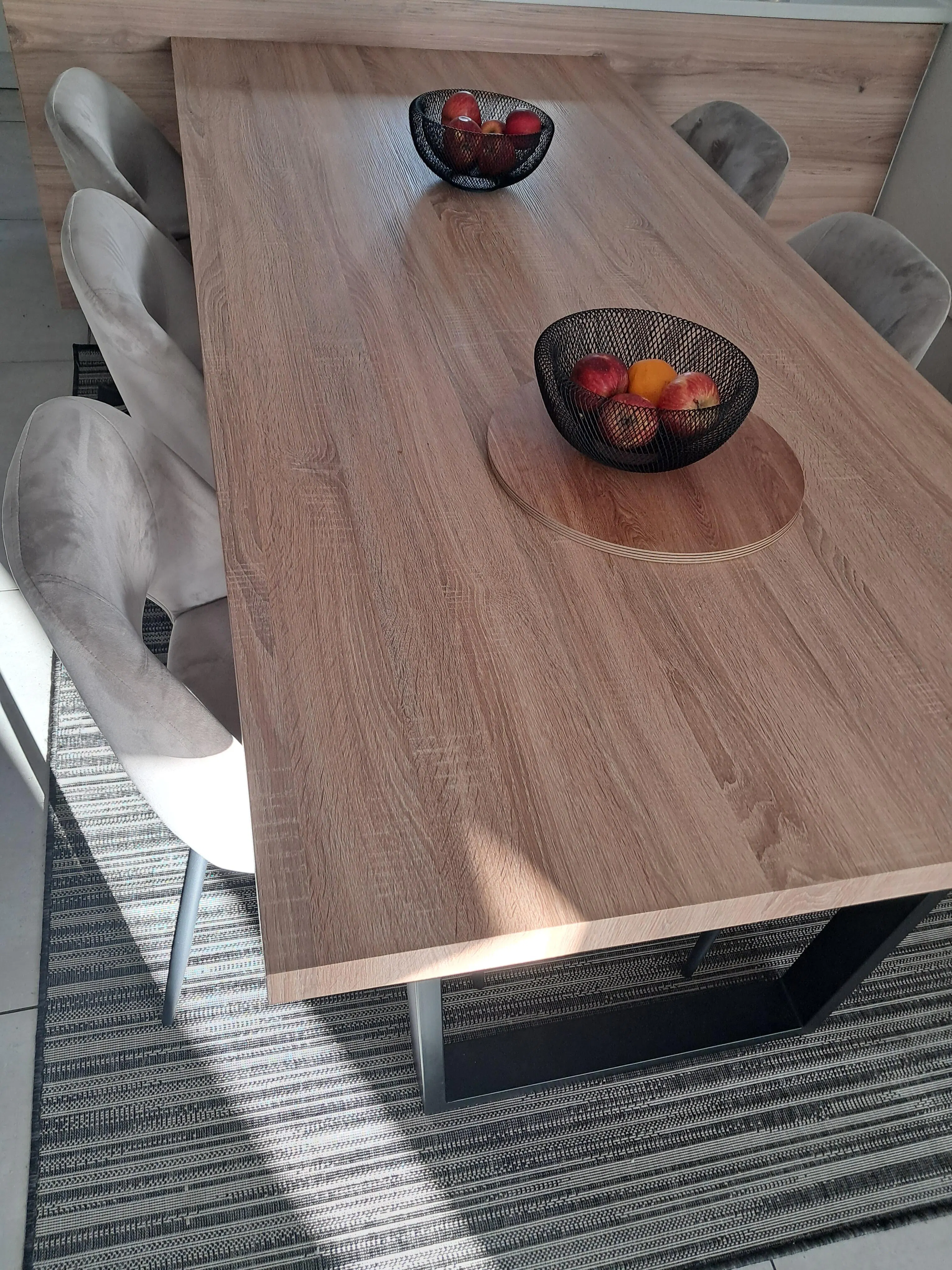 Decofurn | Drew Dining Table | R2999 Save 10% – Decofurn Furniture