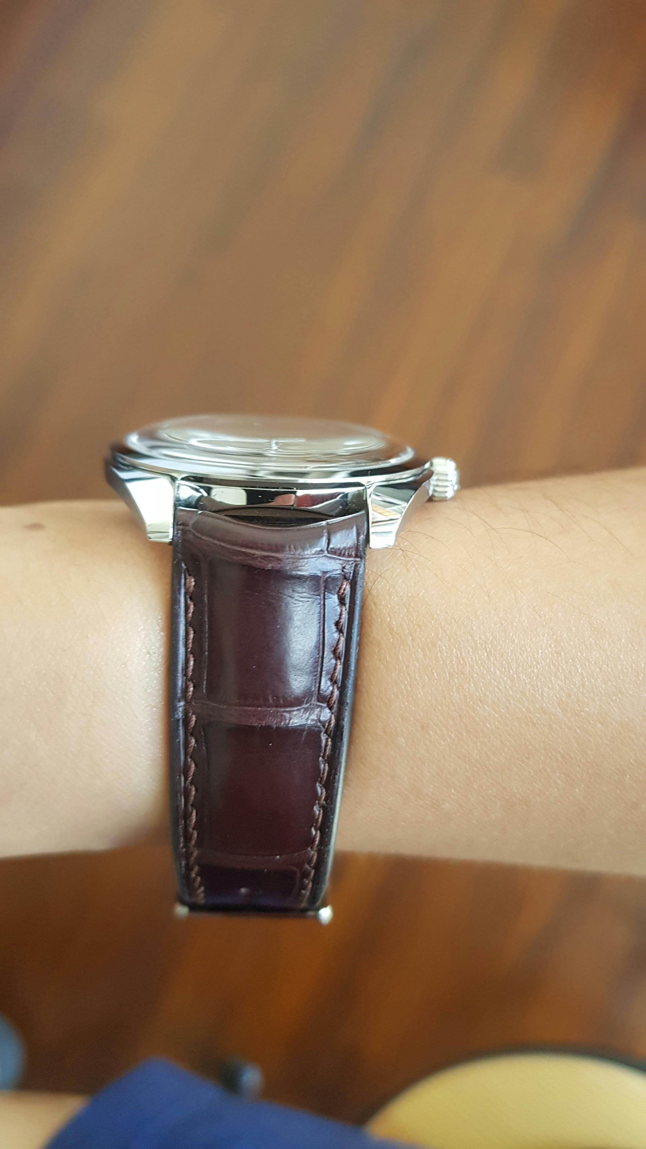 Matte Dark Brown Alligator Signature (Curved) Strap - Handcrafted