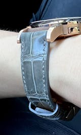 Glossy Grey Crocodile Signature Strap – Delugs