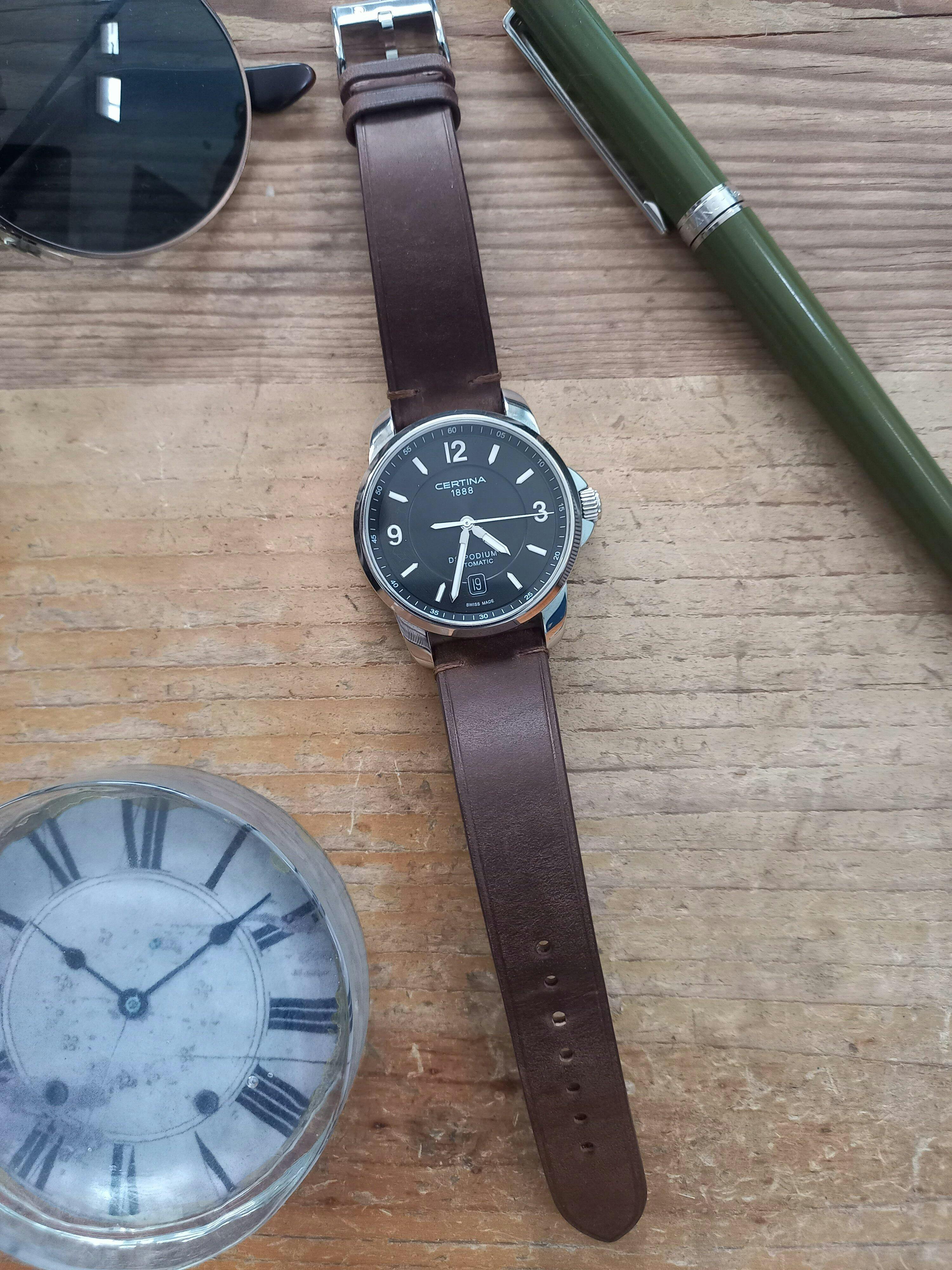 Mocha Crazy Horse Side-Stitch Strap – Delugs