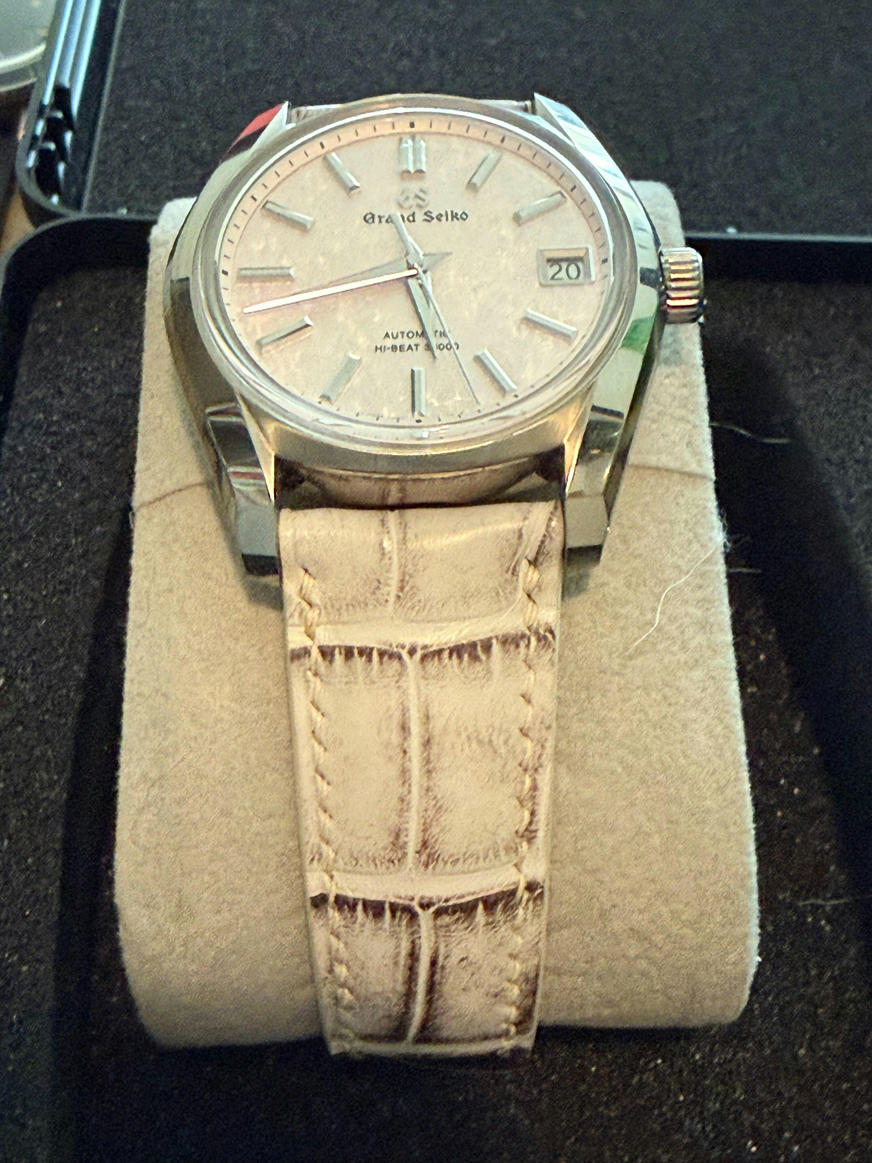 Matte Himalayan Alligator Signature Strap - Handcrafted Leather