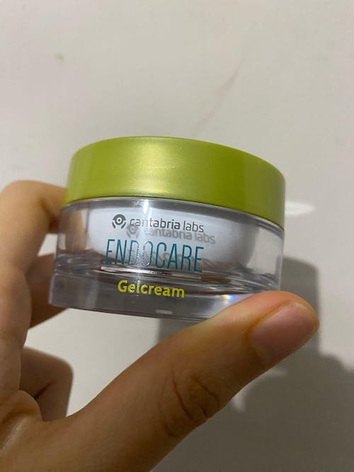 Cantabria Labs Endocare gel crema reparadora anti edad 30ml.