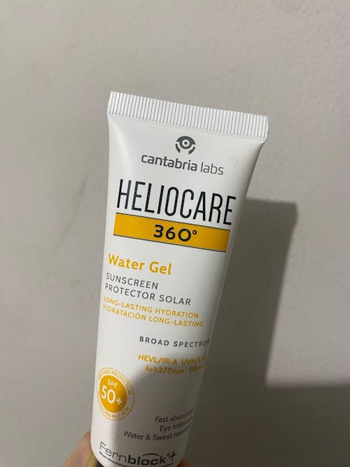 Cantabria Labs, Heliocare 360º Water gel SPF50+,Gel fotoprotector ultraligero e hidratante 50ml.