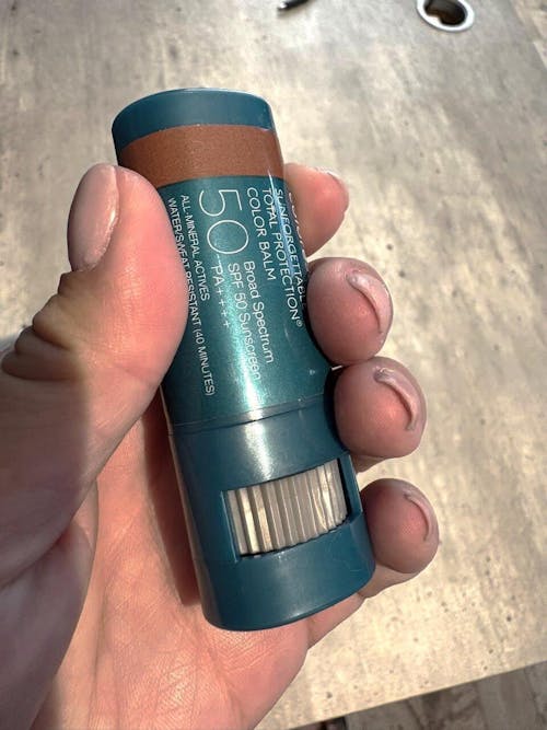 Colorescience Total Protection Color Balm Bálsamo Multiusos Con SPF +50 color Bronze 9 gr