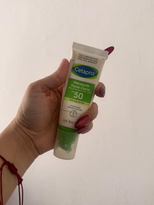 Cetaphil Hidratante facial diario con FPS50+ 50ml