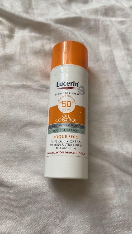 Cetaphil Oil Control serum facial triple acción para piel grasa 30ml.