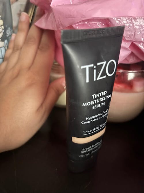 Tizo Sérum Facial Hidratante con FPS y Color Tono Light Medium 50gr