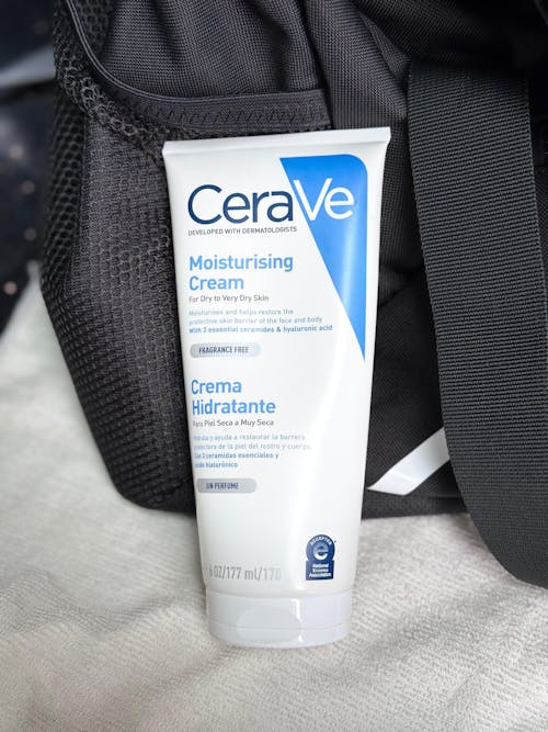 Cerave crema hidratante facial y corporal 170ml.