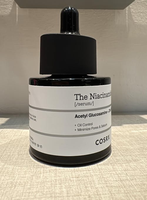 COSRX The Niacinamide 15% Serum con niacinamida para acné 20ml.