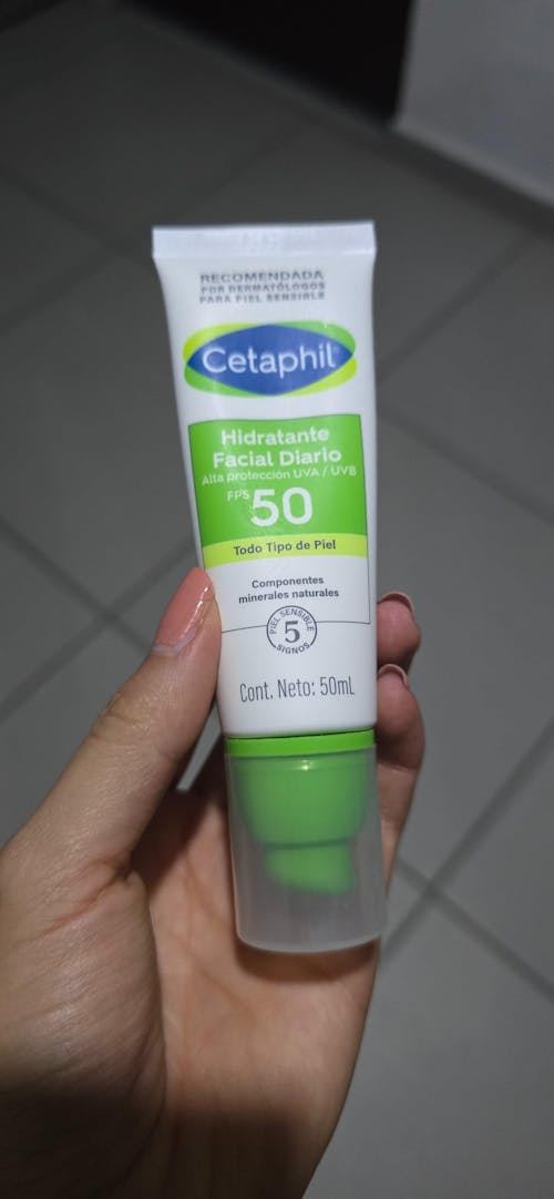 Cetaphil Hidratante facial diario con FPS50+ 50ml