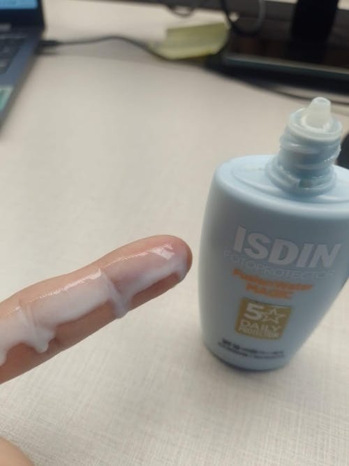 Isdin Fusion Water Magic SPF50+, fotoprotector para todo tipo de piel 50ml.