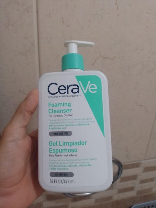 CeraVe Gel limpiador facial espumoso 473 ml