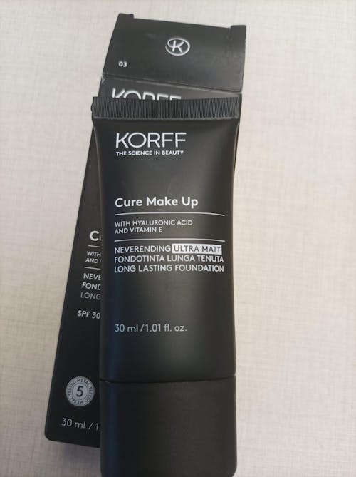 KORFF Cure Make Up Base Ultra Mate SPF 30 Larga Duración 30 ml – Tono 04