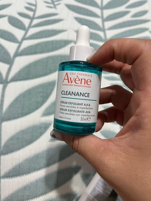 Avene Cleanance Sérum exfoliante renovador 30 ml