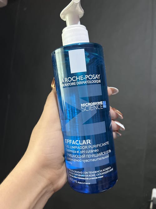 La Roche Posay Effaclar Gel Espumoso Purificante, Limpiador facial para piel grasa y sensible, 400ml