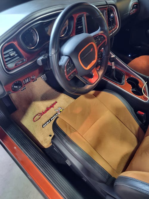 Dodge Challenger (Coupe) | 2015-2022 | Dash kit (Full) | #DOCH15INF