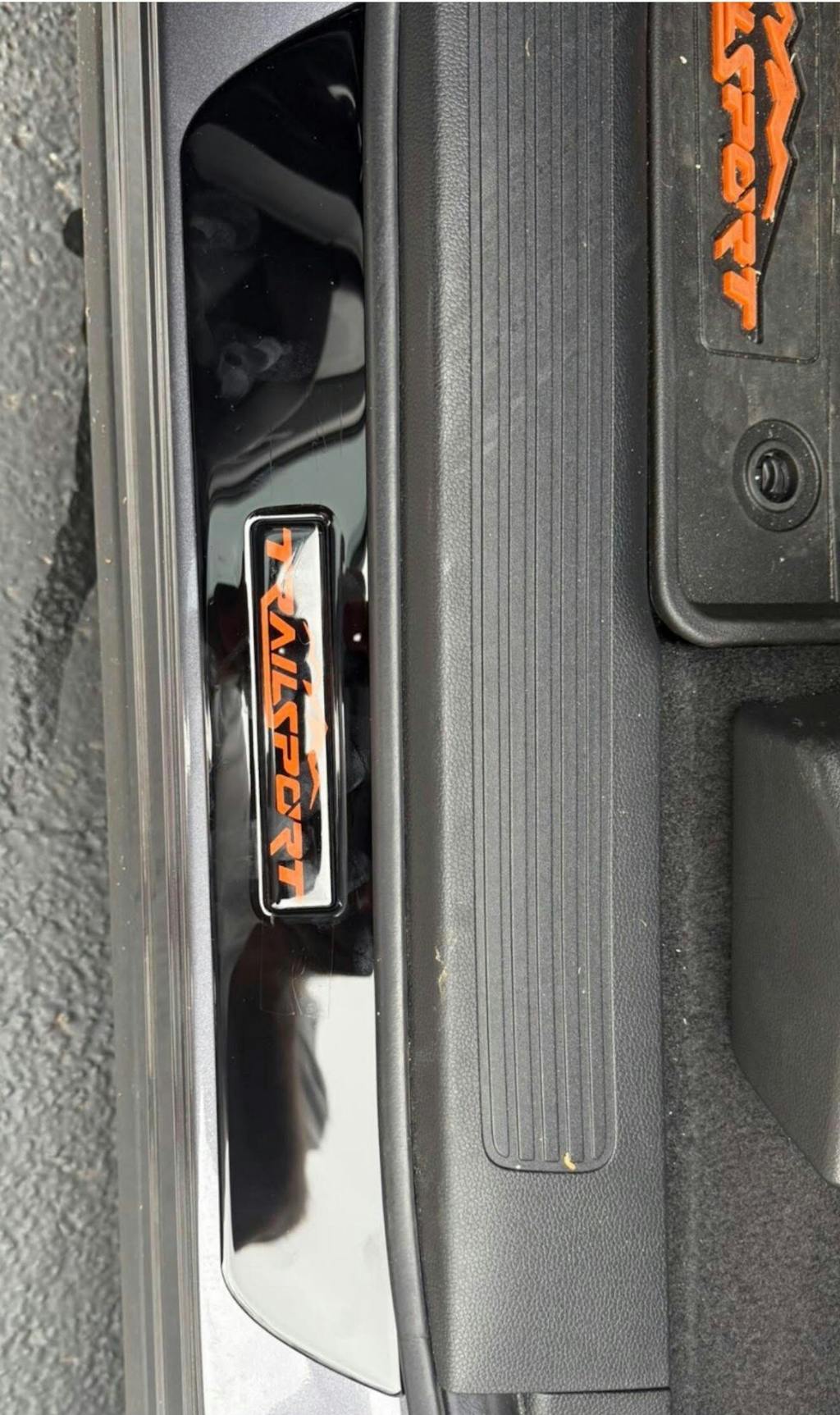 Honda Passport (SUV) | 2026-2026 | Door Sills | #HOPA26SIL