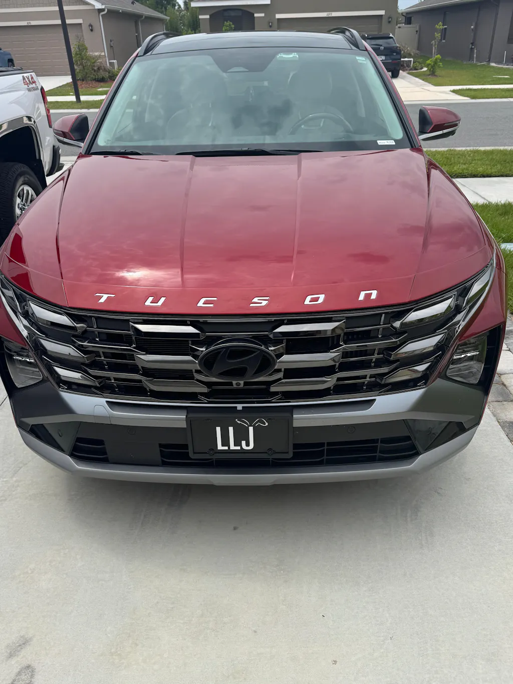 Hyundai Tucson (SUV) | 2022-2026 | Hood Deflector w/logo | #HYTU22DEL
