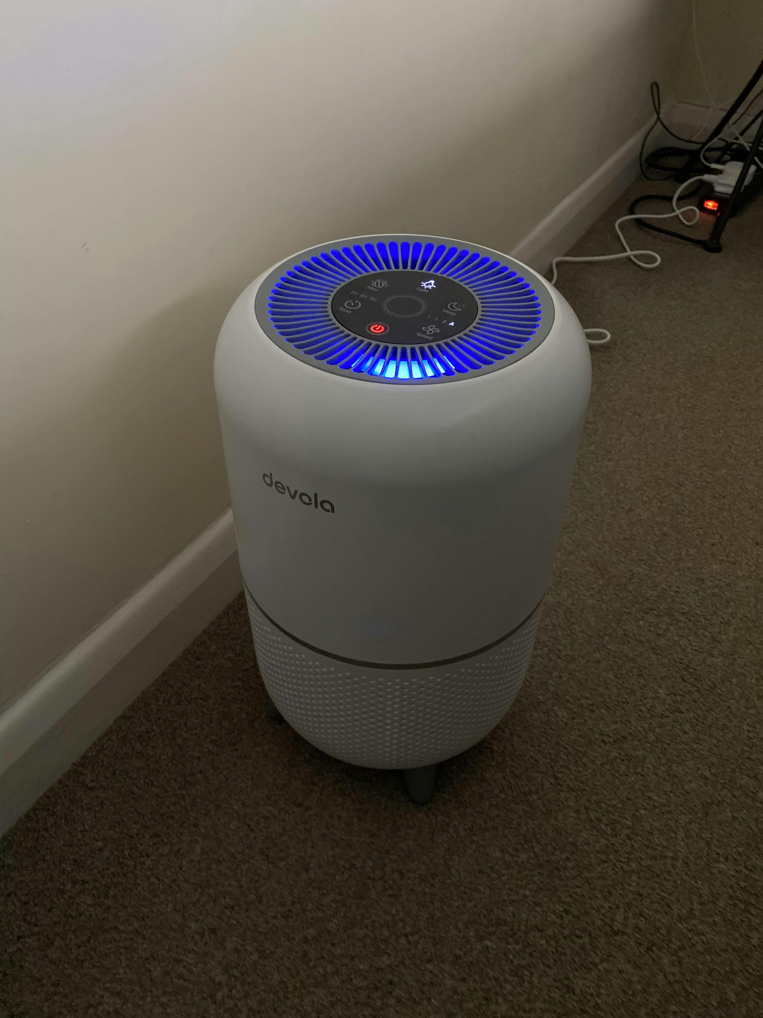 Devola Air Purifier with HEPA and Activated Carbon Filter with Feet