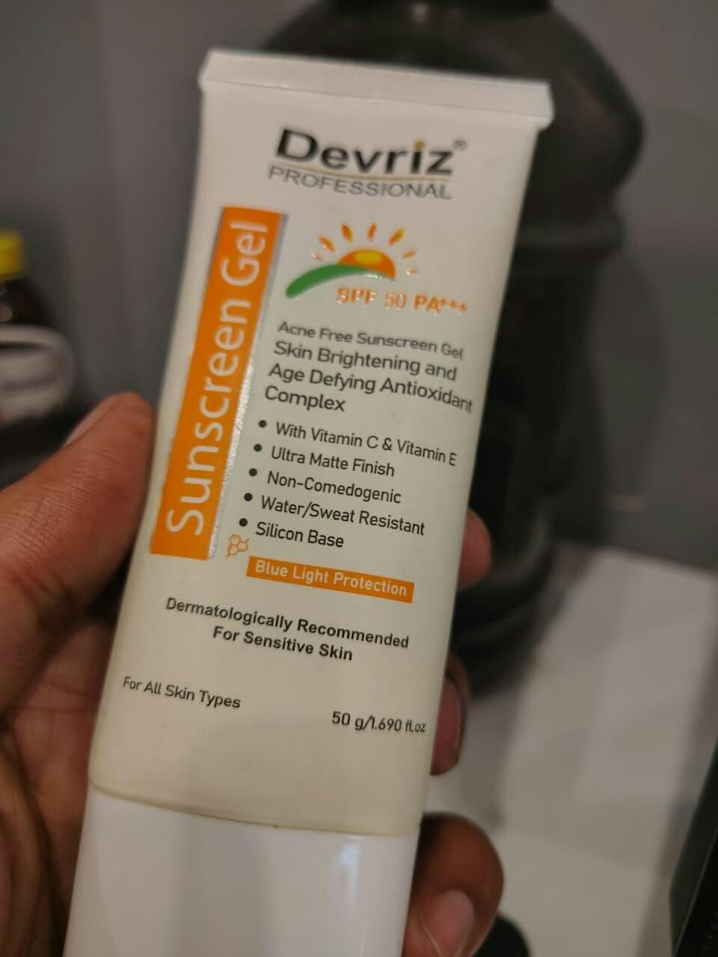 Sunscreen SPF 50 P+++ Gel