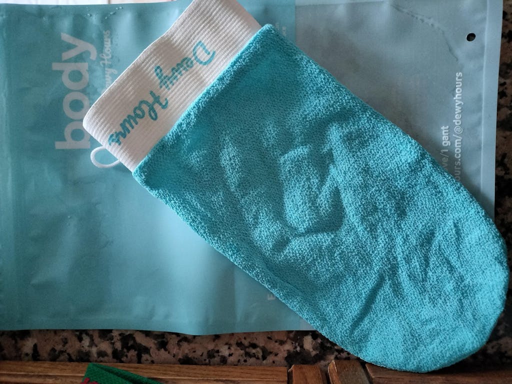 Exfoliating Body Glove Dewy Hours
