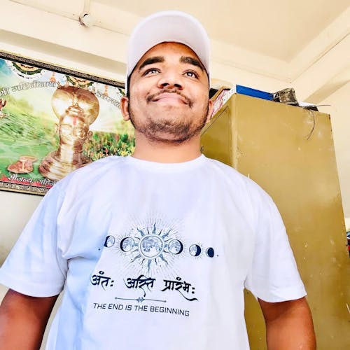 Na Kinchit Shashvatam Ying Yang Pure Cotton T-shirt